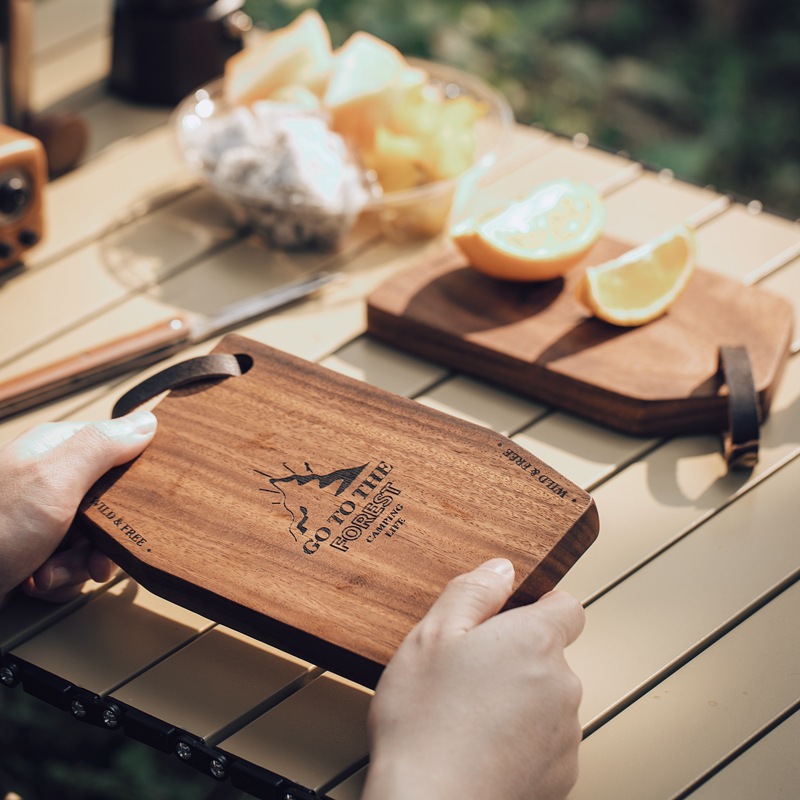 Camper-Schneidebrett aus Holz, – Camp Cutting Board Bewertung und Preis